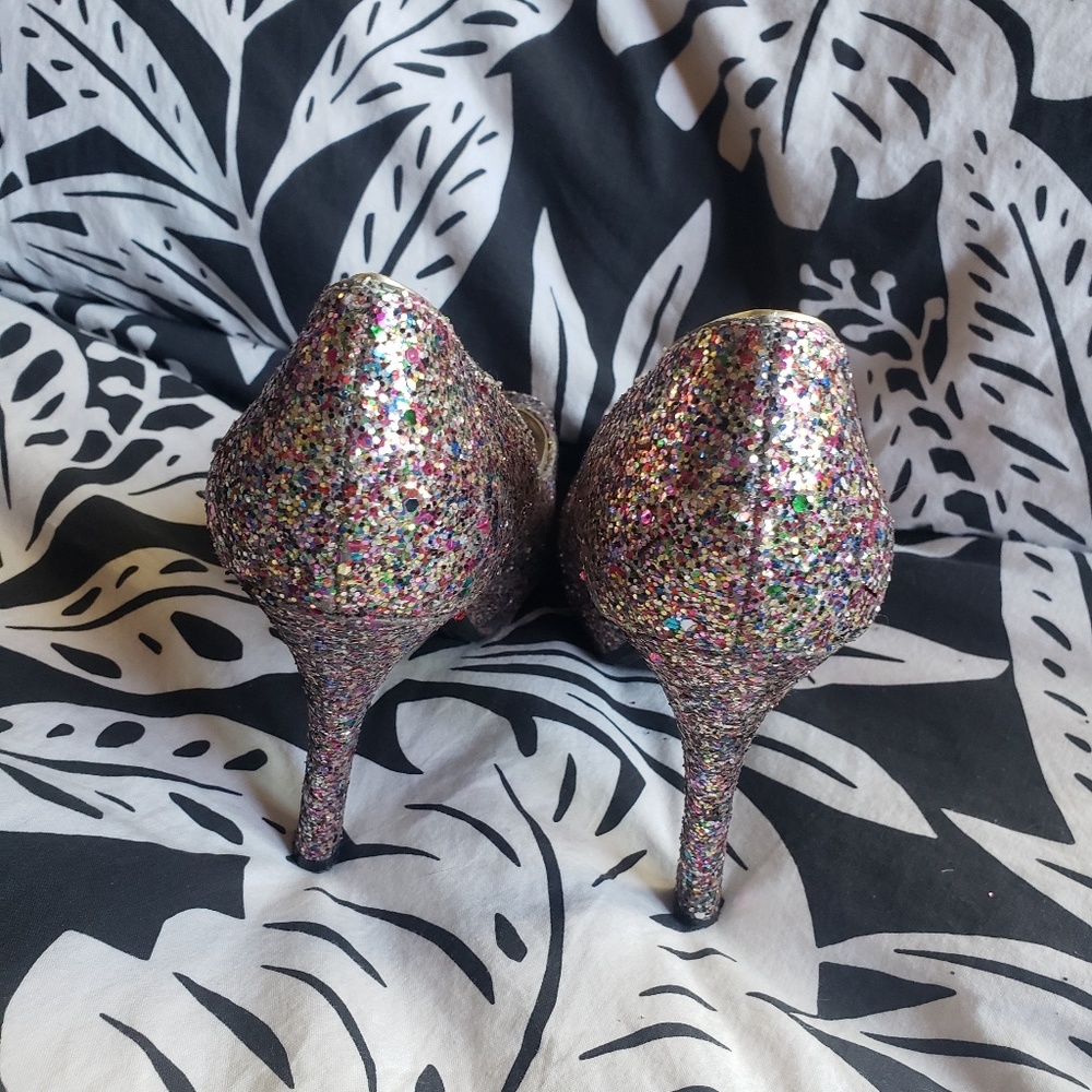 GLITTER HEELS!!!!!!! - Picture 3 of 3